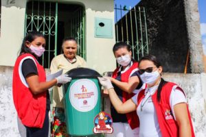 Read more about the article Vigilância Sanitária de Mar Vermelho realiza ação educativa “Eu sou um cidadão consciente e cuido do meu lixo”.